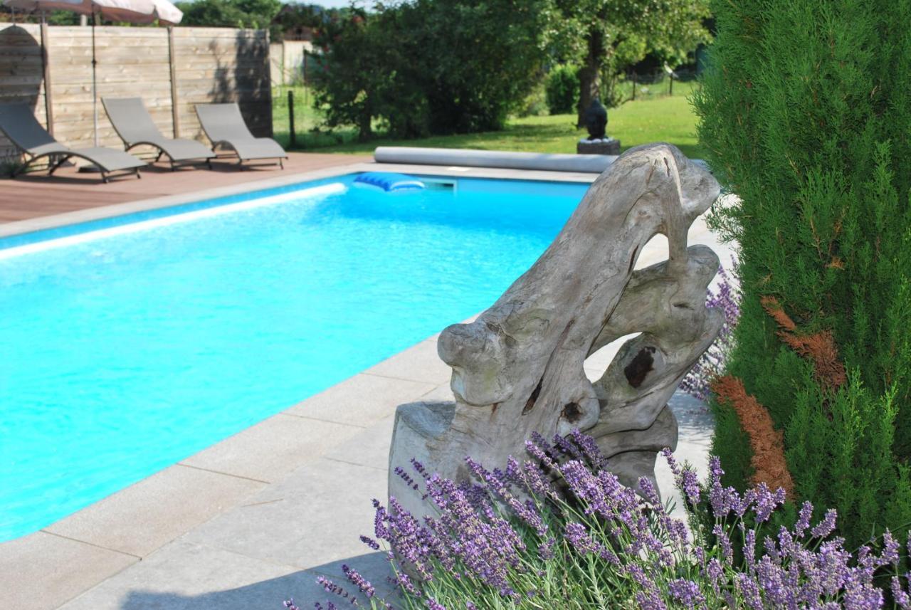 Chambres D Hotes ,Hotel ,Secret D'Une Nuit A Vicq Pres De Onnaing,Avec Piscine Екстер'єр фото